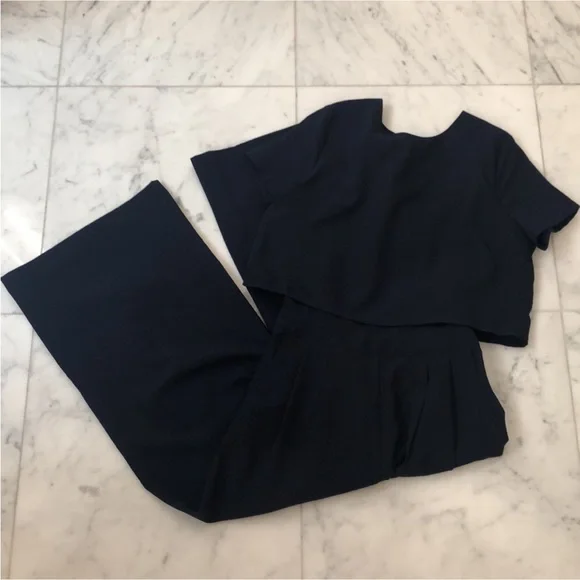 J.O.A. Los Angeles Back Buttoned Jumpsuit - Picture 4 of 6